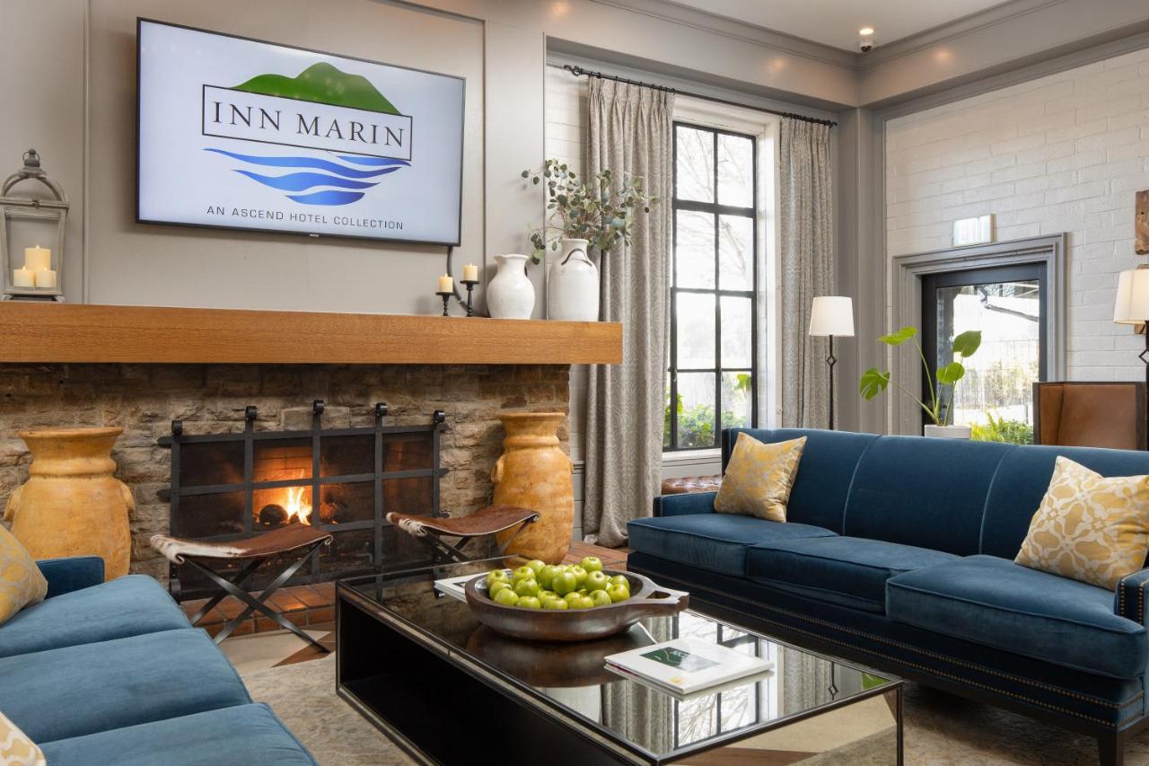 Inn Marin And Suites, Ascend Hotel Collection Novato Eksteriør billede