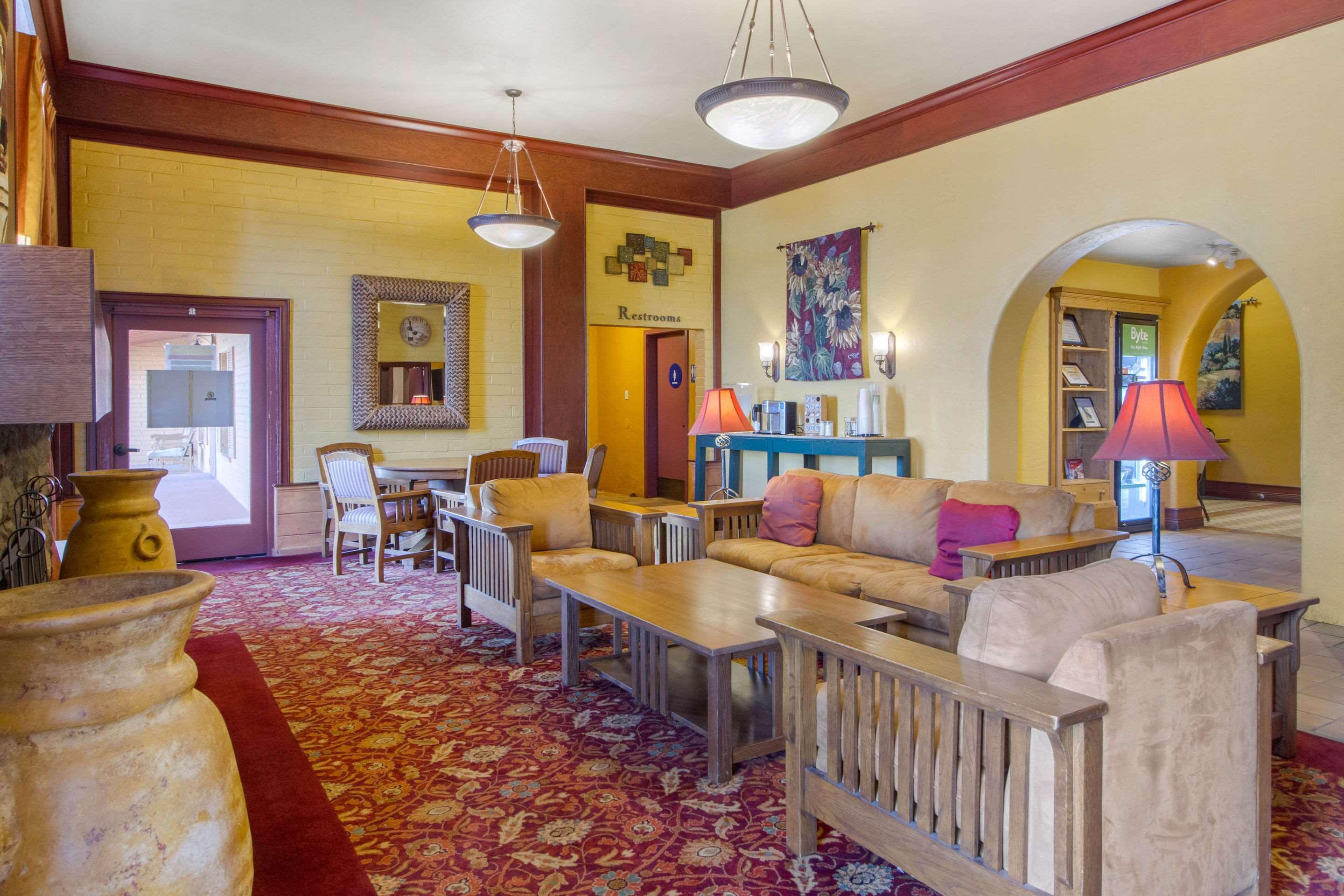 Inn Marin And Suites, Ascend Hotel Collection Novato Eksteriør billede