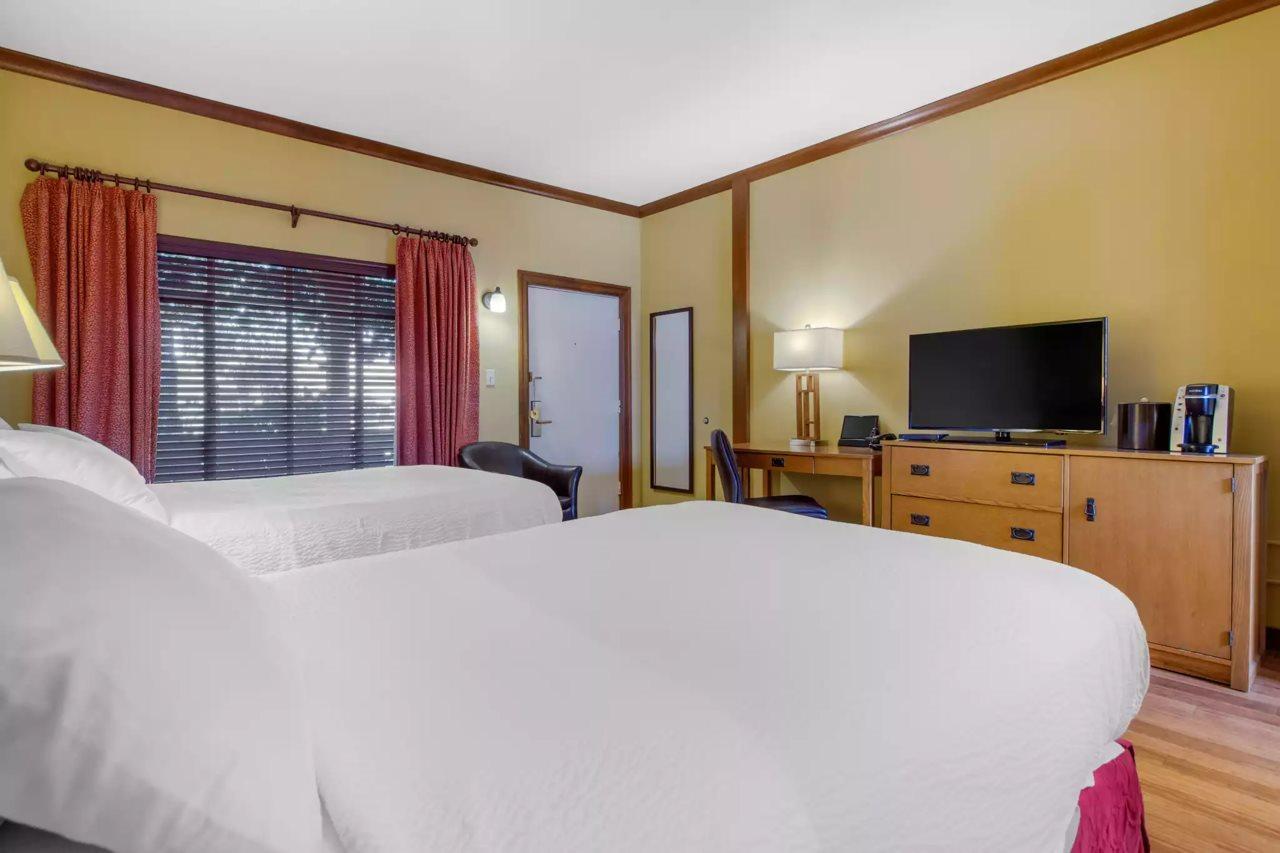 Inn Marin And Suites, Ascend Hotel Collection Novato Eksteriør billede