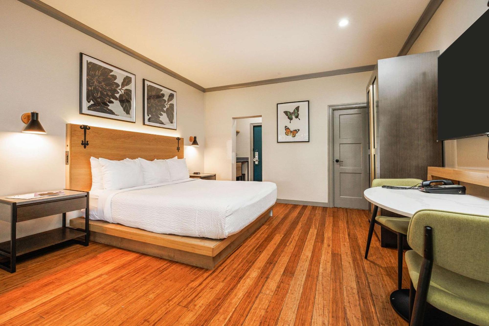 Inn Marin And Suites, Ascend Hotel Collection Novato Eksteriør billede